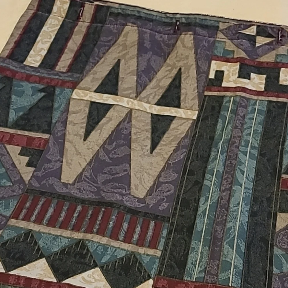 2 Gorgous VTG Shower Curtains
